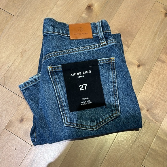 BNWT Anine Bing Sonya Jeans Mid-Indigo - 27 - Picture 4 of 5